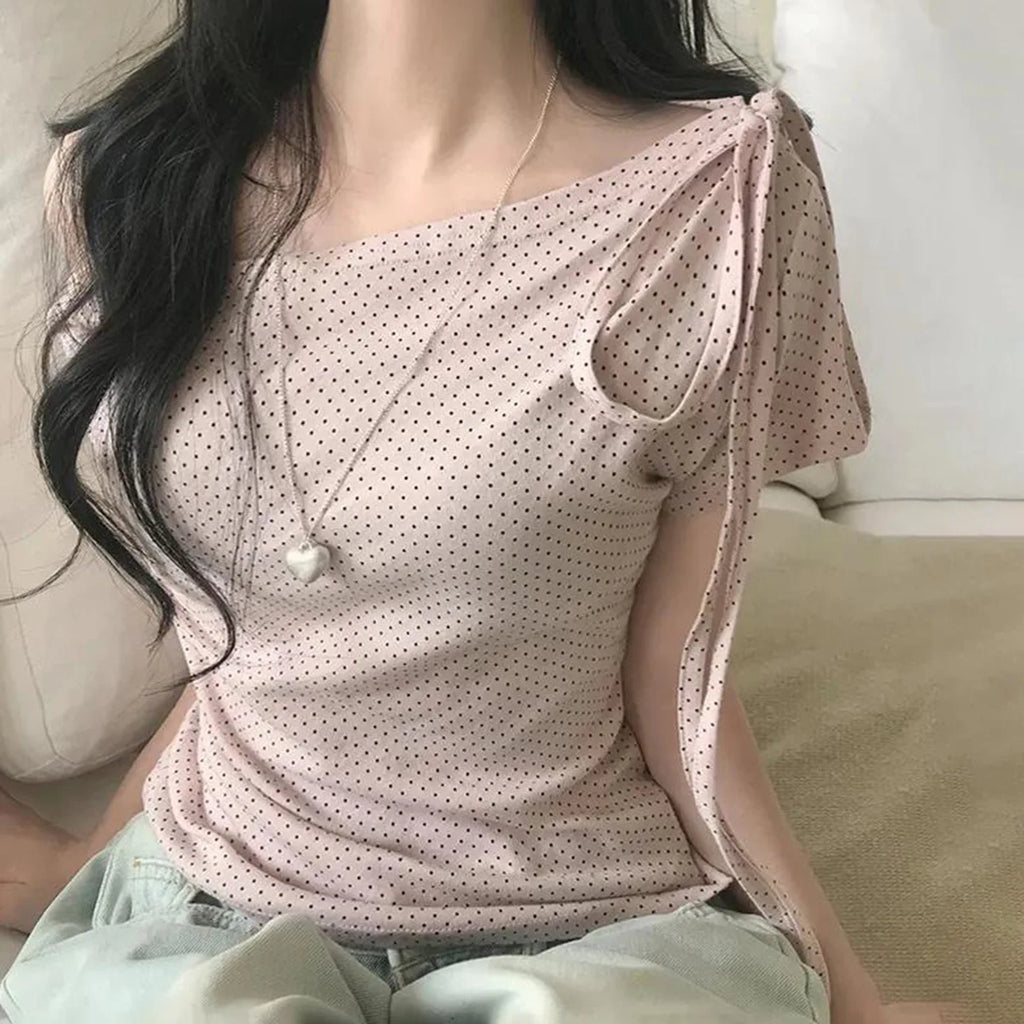 Sweet Polka Dot Prints T-Shirts Fashion Women Cute Design One-Shoulder Summer Tops Casual Korean Office Lady Commute Slim Tees