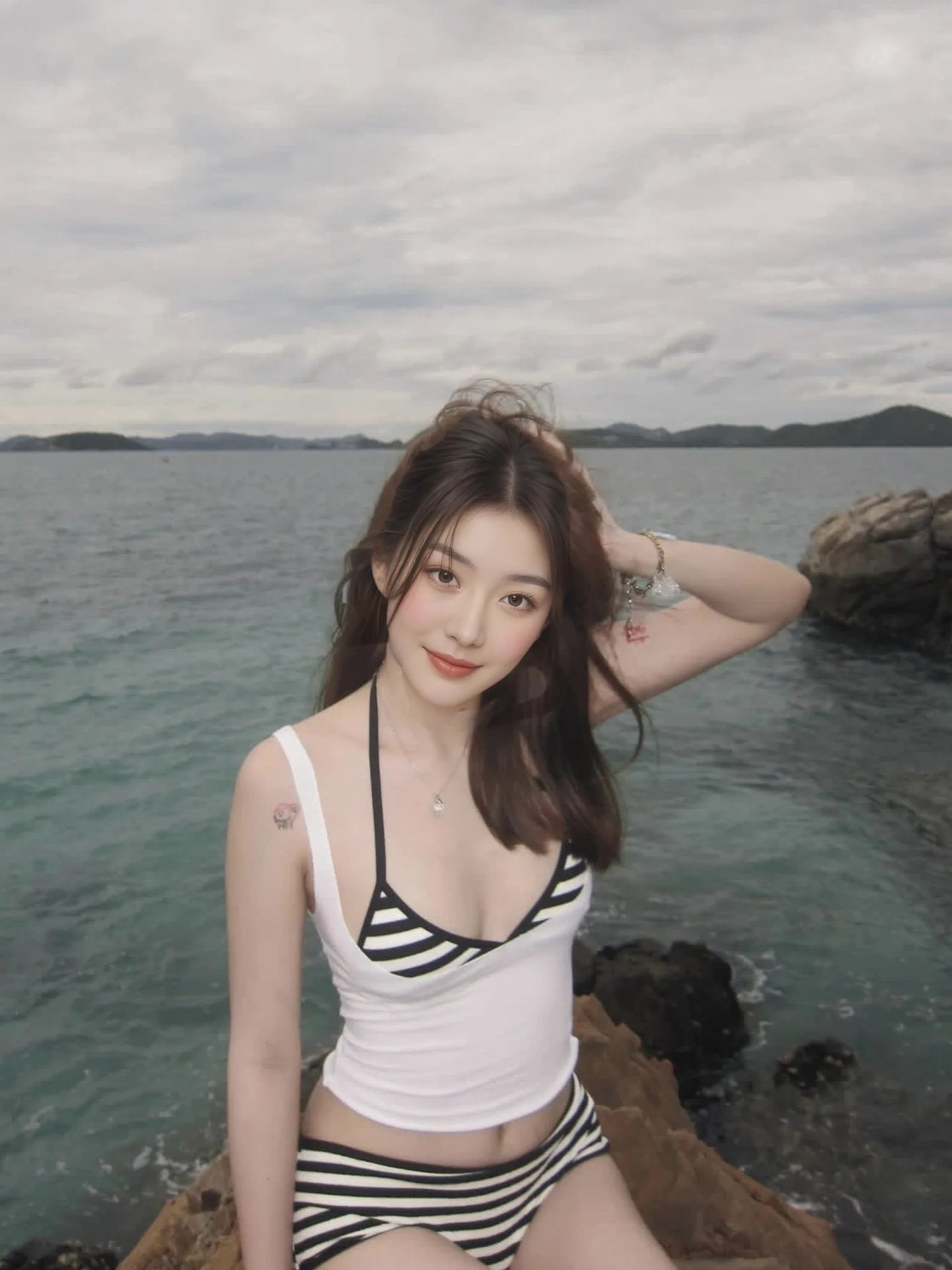 Thailand Retro Black White Stripe Swimwear Sexy Bikini Top Strappy Crop Top Pure Desire Swimwear for Girls Beach Vacation