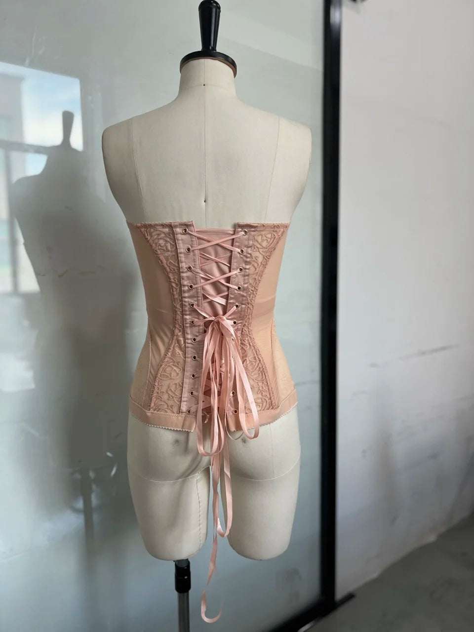 Spicy Girl Sexy Tight Corset Lace Hollow Sleeveless Strapless Top 2025 Summer Fashion Women Street Trendy Vest