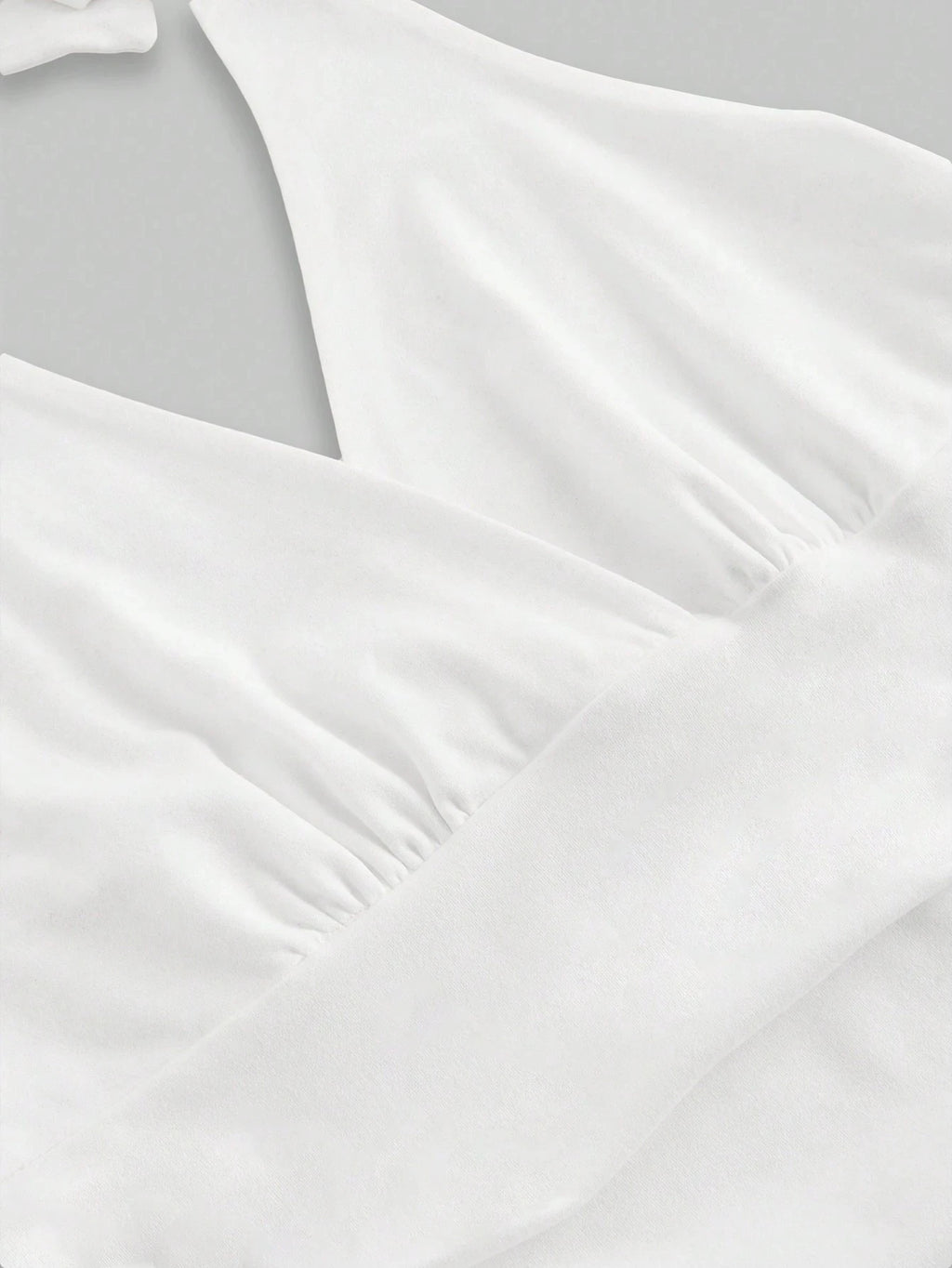 Solid V-neck Backless Halter Crop Top for Women Summer Sexy Y2K Sleeveless Ruched Top Streetwear