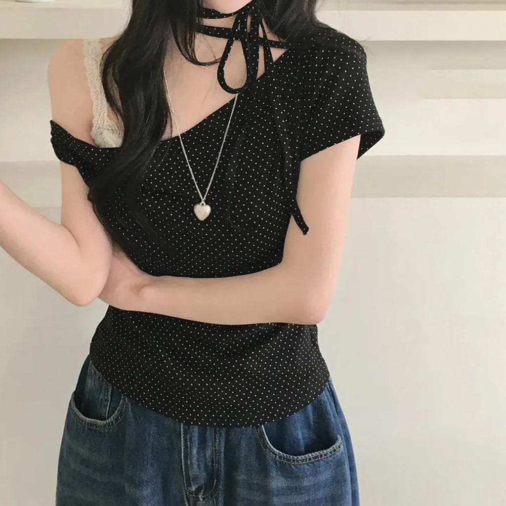 Sweet Polka Dot Prints T-Shirts Fashion Women Cute Design One-Shoulder Summer Tops Casual Korean Office Lady Commute Slim Tees