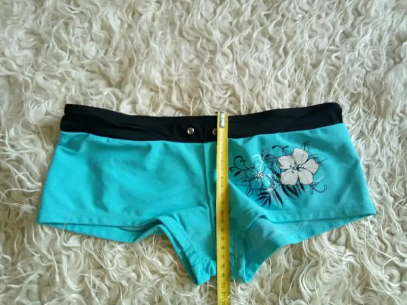 Spring and Summer Fashion Trend: Y2K Sexy Bikini - Ins European and American Niche Design, Figure-Hugging Swimsuit Set